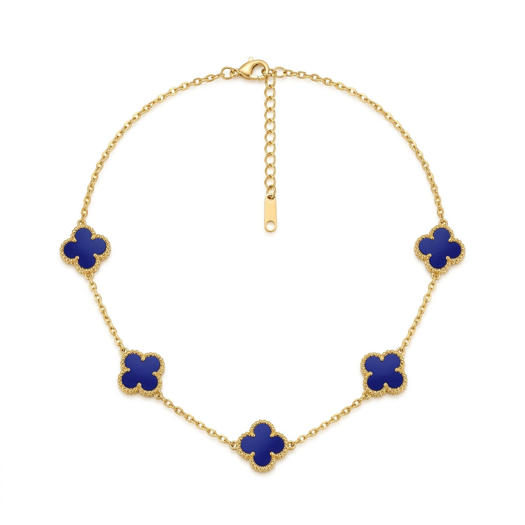 reverie clover necklace